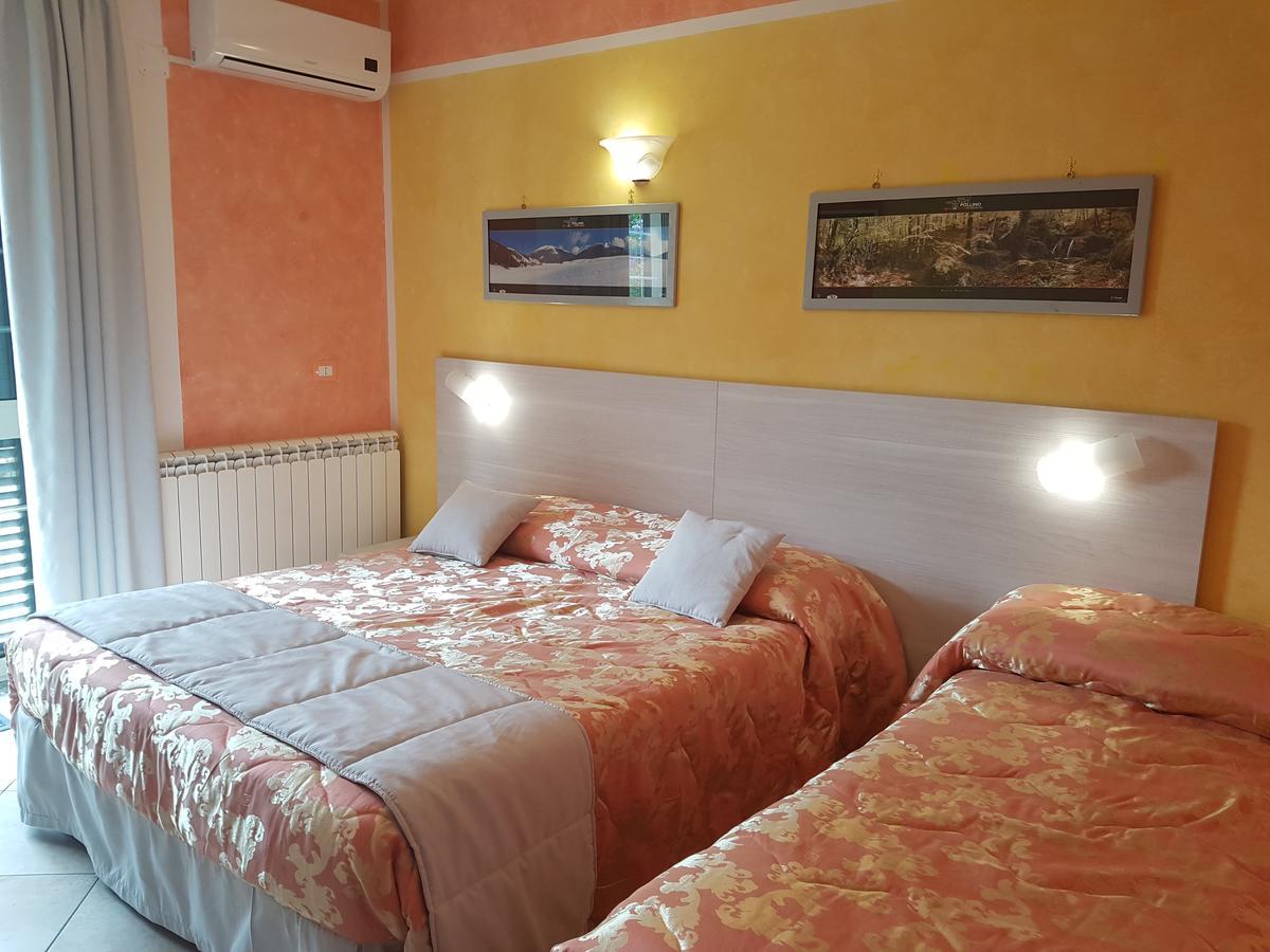 Il Laghetto Bed and Breakfast Castrovillari Buitenkant foto